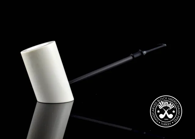 altinay-carbon-poker-meerschaumpfeife-glatt-natur image 1