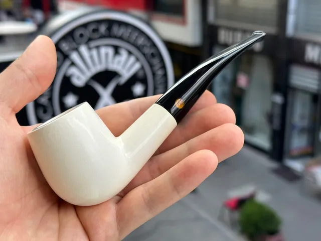 altinay-translucent-billiard-meerschaumpfeife-a-natur-2 image 1