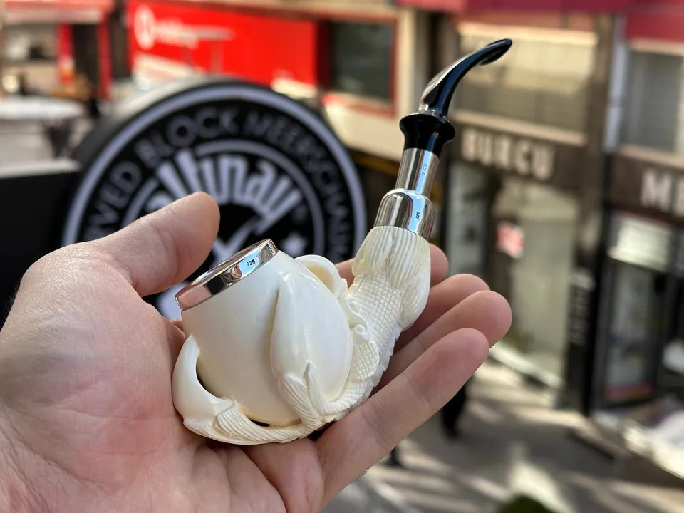 altinay-translucent-claw-silber-meerschaumpfeife-a image 1