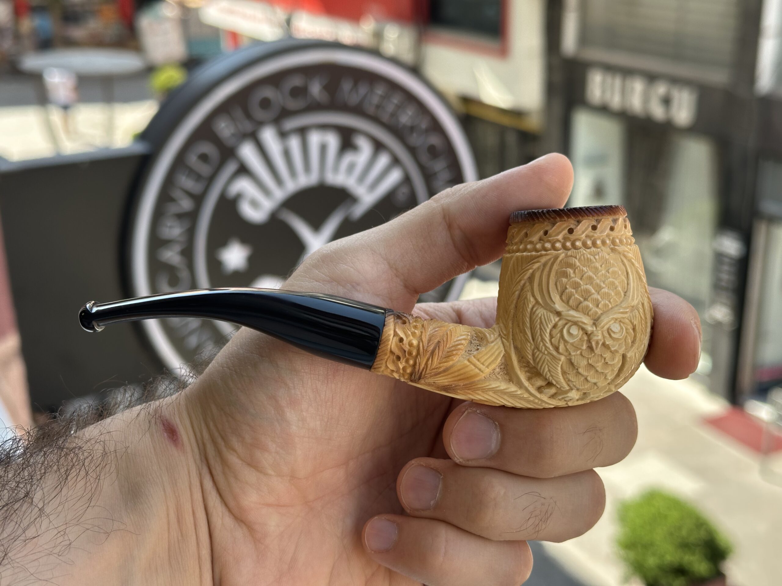 altinay-calcined-brandy-meerschaumpfeife-eulenmotiv image 3