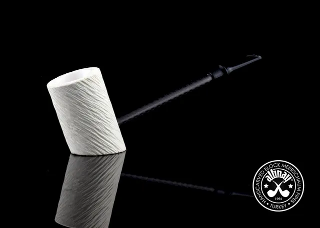 altinay-carbon-fiber-series-poker-meerschaumpfeife-glatt-3 image 1
