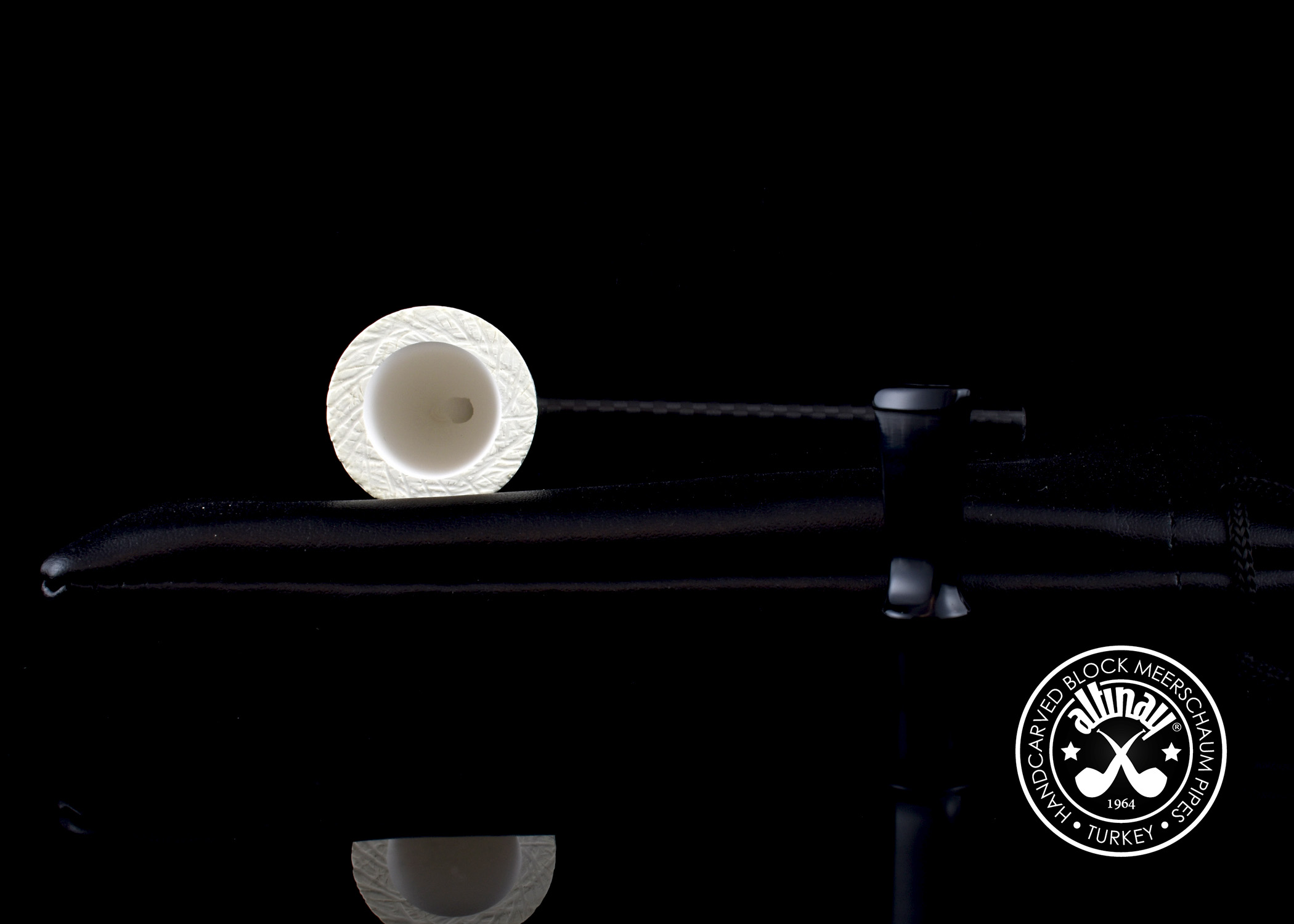 altinay-carbon-fiber-poker-meerschaumpfeife-kompakt image 5