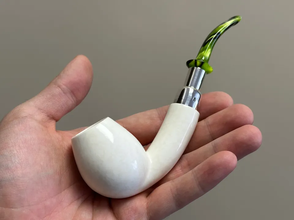 altinay-translucent-egg-meerschaumpfeife-silber-spigot-a image 1