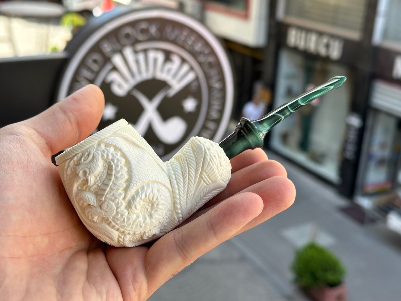 altinay-classic-apple-meerschaumpfeife-drachenmotiv image 2