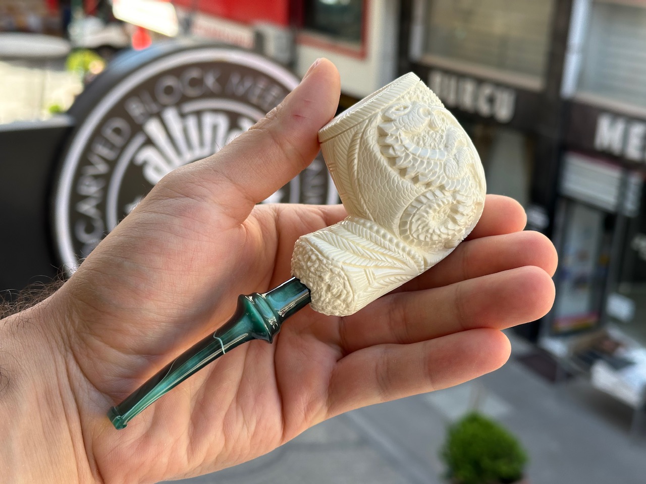 altinay-classic-apple-meerschaumpfeife-drachenmotiv image 3