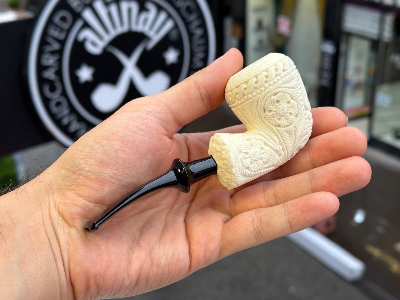 altinay-eagle-s-claw-eagle-motiv-pear-meerschaumpfeife-natur-handgeschnitzt image 3