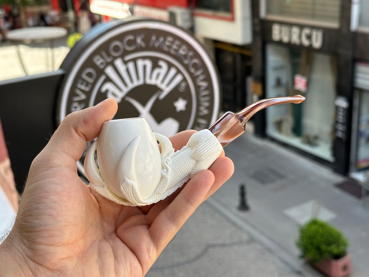 altinay-eagle-s-claw-meerschaumpfeife-figur image 3