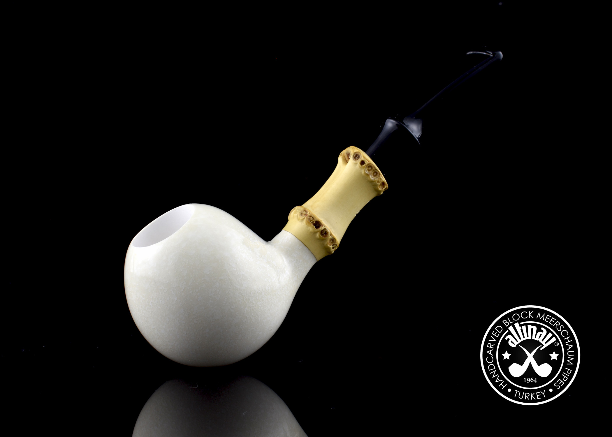 altinay-translucent-bamboo-ball-meerschaumpfeife-selten image 1