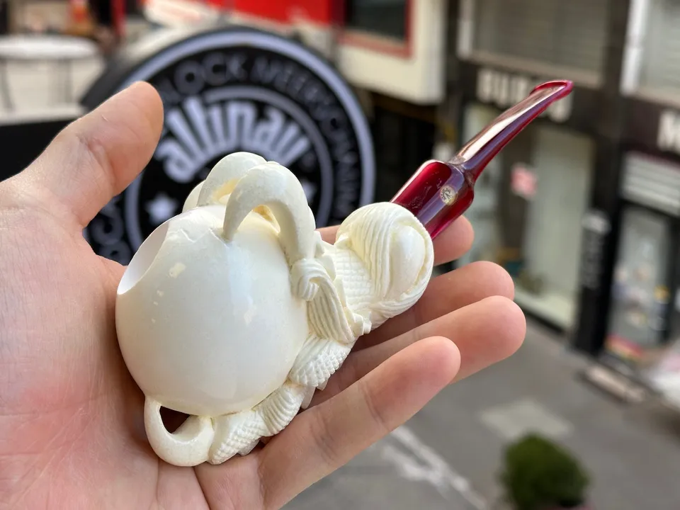 altinay-translucent-claw-meerschaumpfeife-a-2 image 1