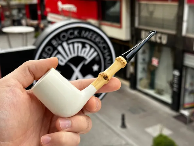 altinay-bamboo-billiard-meerschaumpfeife-bambusholm-natur image 1