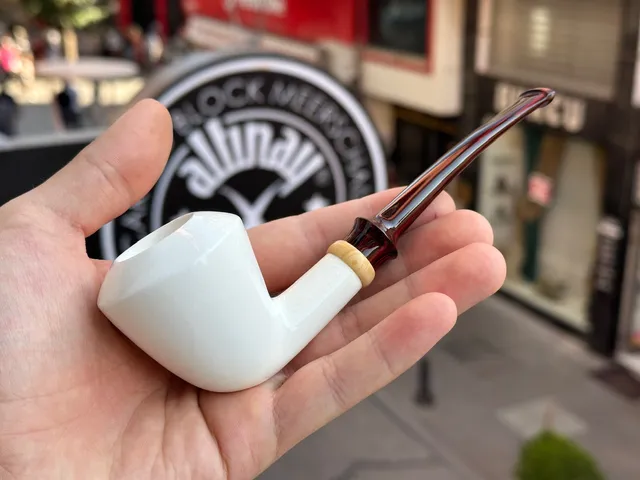 altinay-translucent-dublin-meerschaumpfeife-cumberland image 1