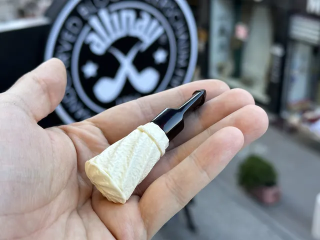 altinay-meerschaum-zigarettenspitze-sepiolith-natur image 1