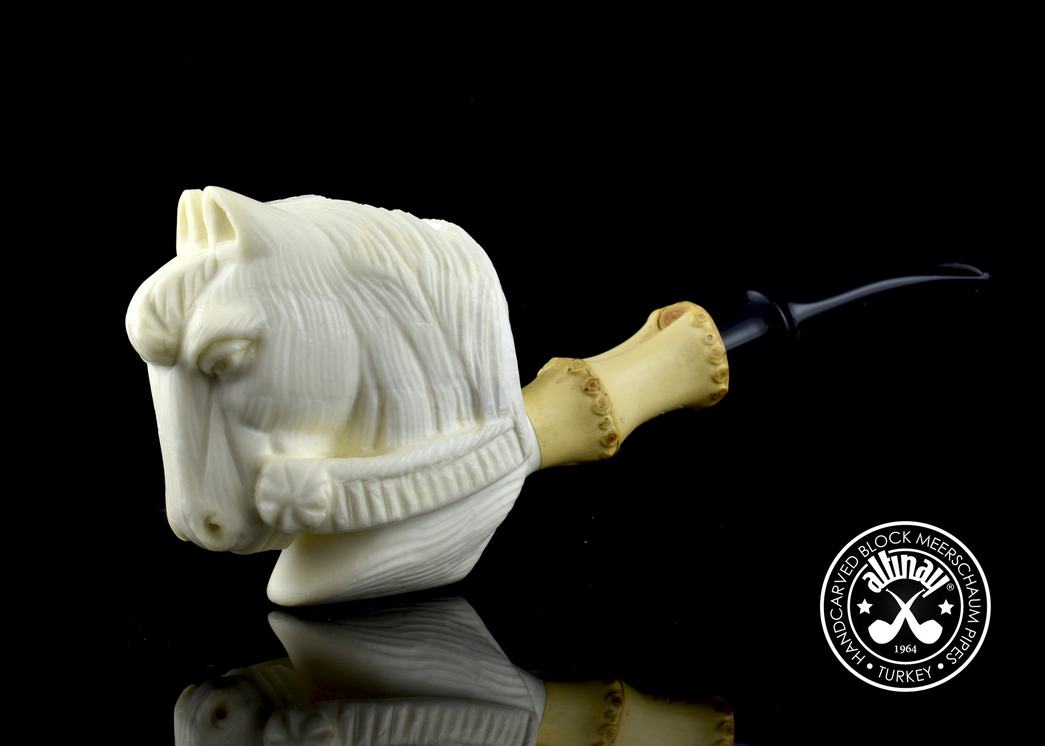 altinay-bamboo-horse-meerschaumpfeife-figural image 1