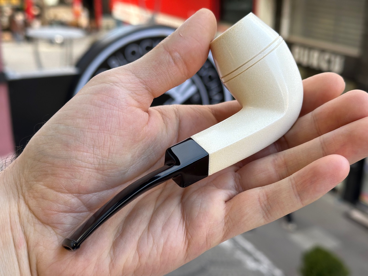 altinay-translucent-bulldog-meerschaumpfeife-a image 2
