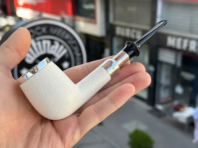 altinay-spigot-billiard-meerschaumpfeife-silber-top-3 image 1
