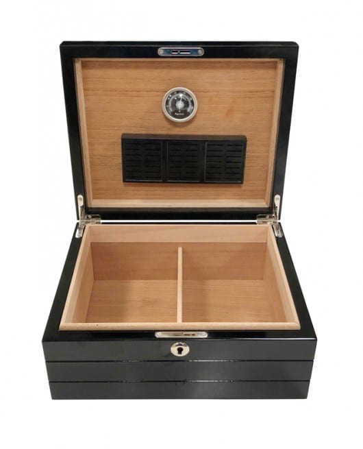 prestige-onyx-humidor-50-zigarren-schwarz-hochglanz image 3