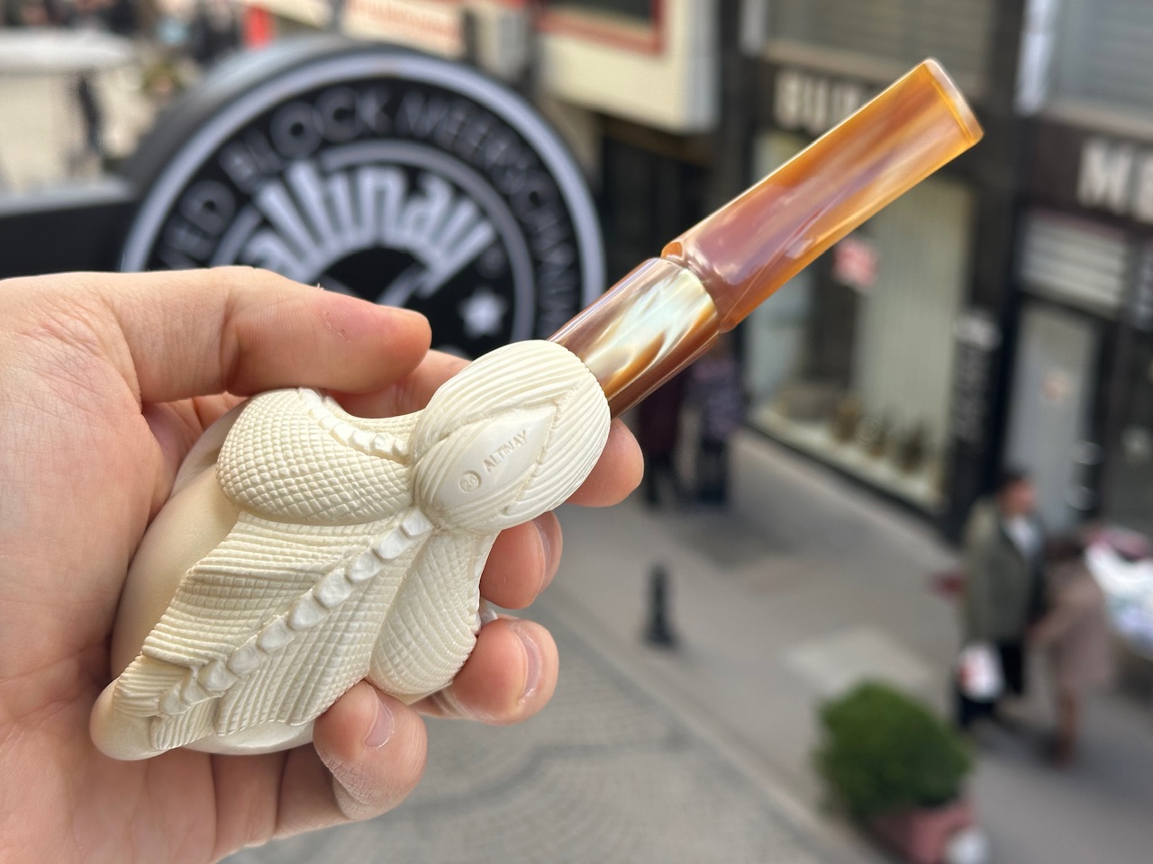 altinay-xl-claw-meerschaumpfeife-translucent-geschnitzt image 6