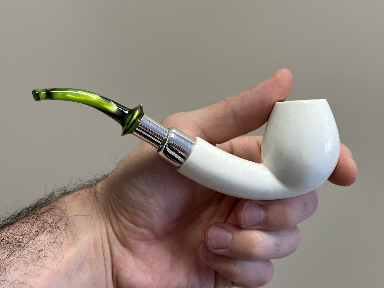 altinay-translucent-egg-meerschaumpfeife-silber-spigot-a image 3