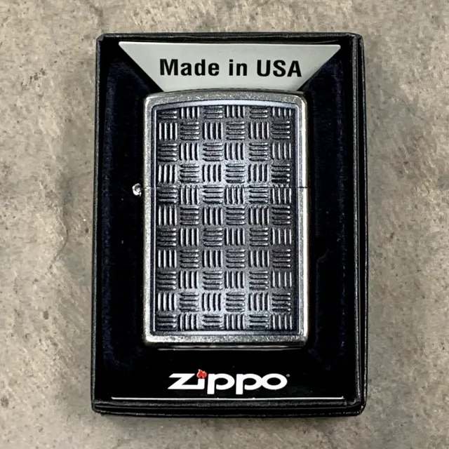 zippo-metal-weave-benzinfeuerzeug-street-chrome-winddicht image 1