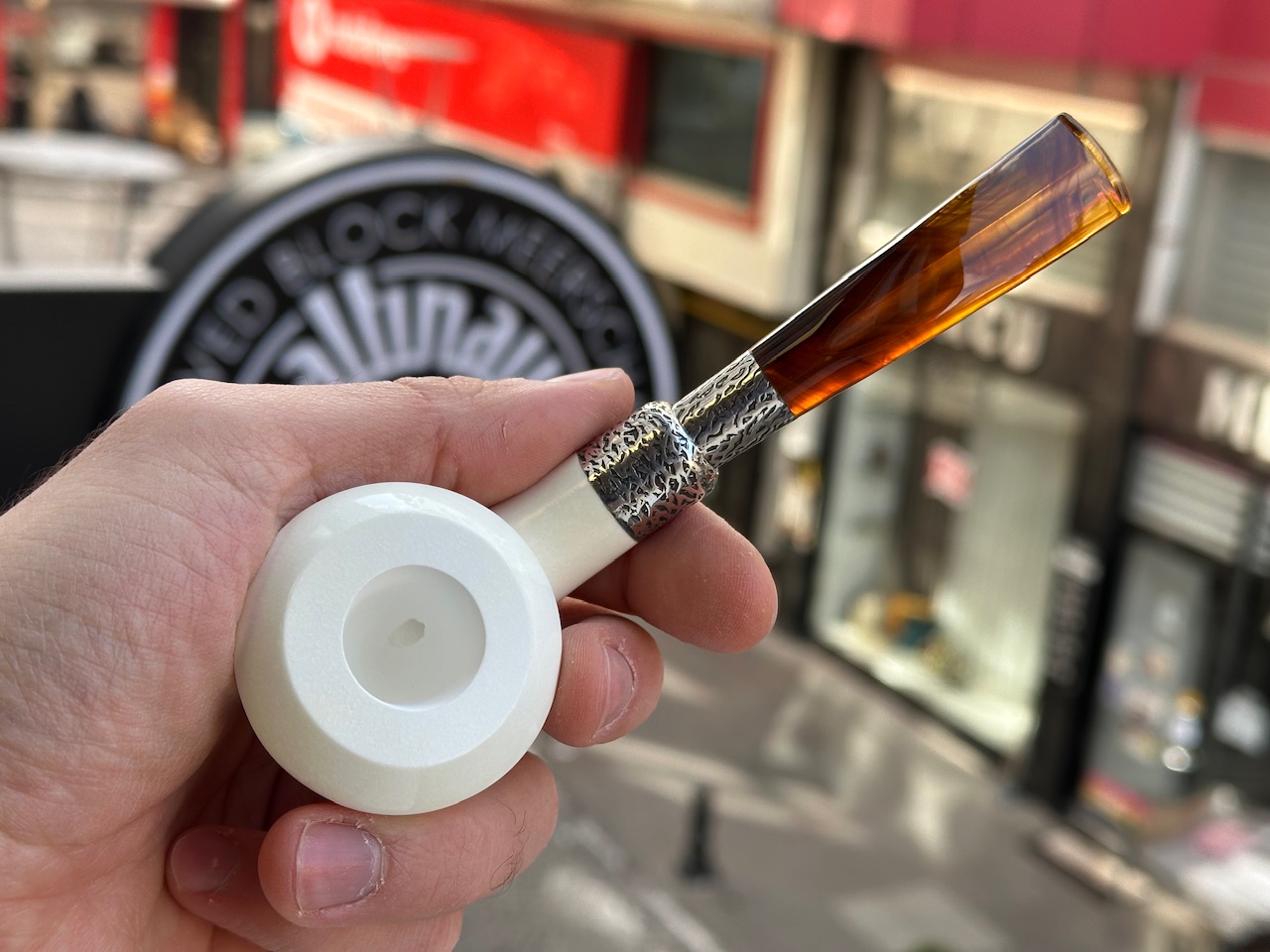 altinay-translucent-rhodesian-meerschaumpfeife-silber-spigot image 5