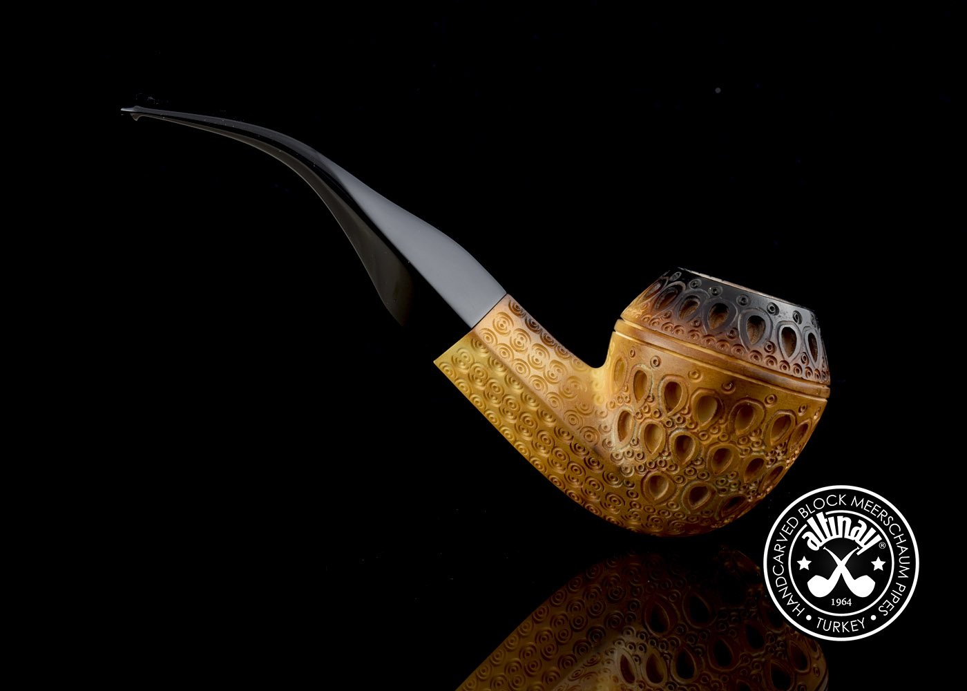 altinay-calcined-bulldog-meerschaumpfeife-lee-van-cleef-stil image 4