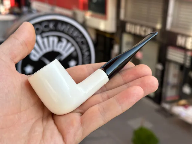 altinay-translucent-billiard-meerschaumpfeife-a-4 image 1