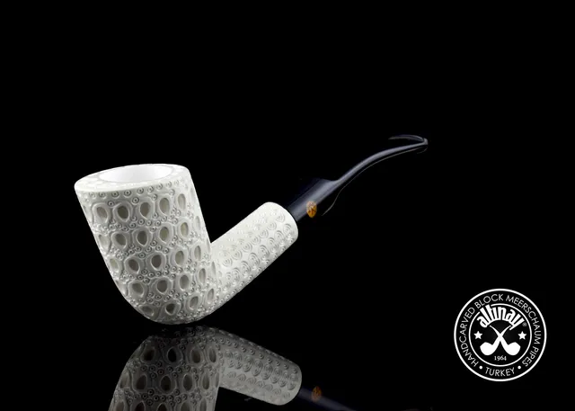altinay-classic-latticed-meerschaumpfeife-geschnitzt image 1