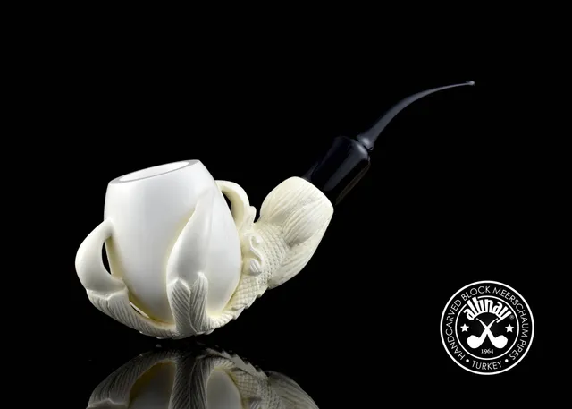 altinay-translucent-claw-meerschaumpfeife-a-figur image 1