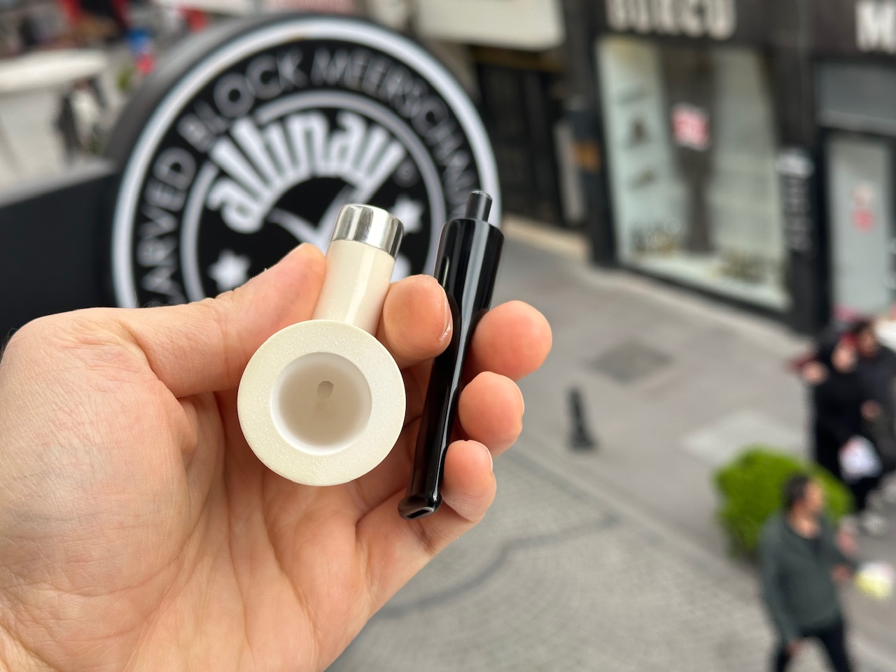 altinay-translucent-dublin-meerschaumpfeife-silberband-a image 7