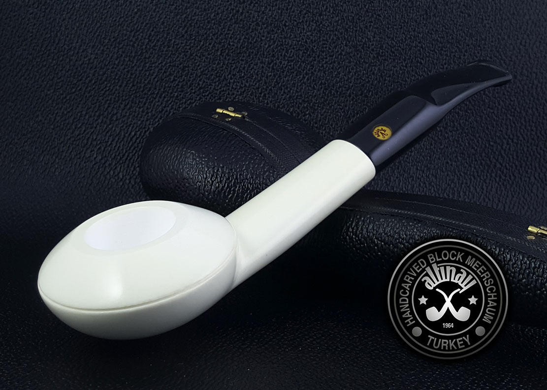 altinay-classic-squat-rhodesian-meerschaumpfeife-glatt image 3