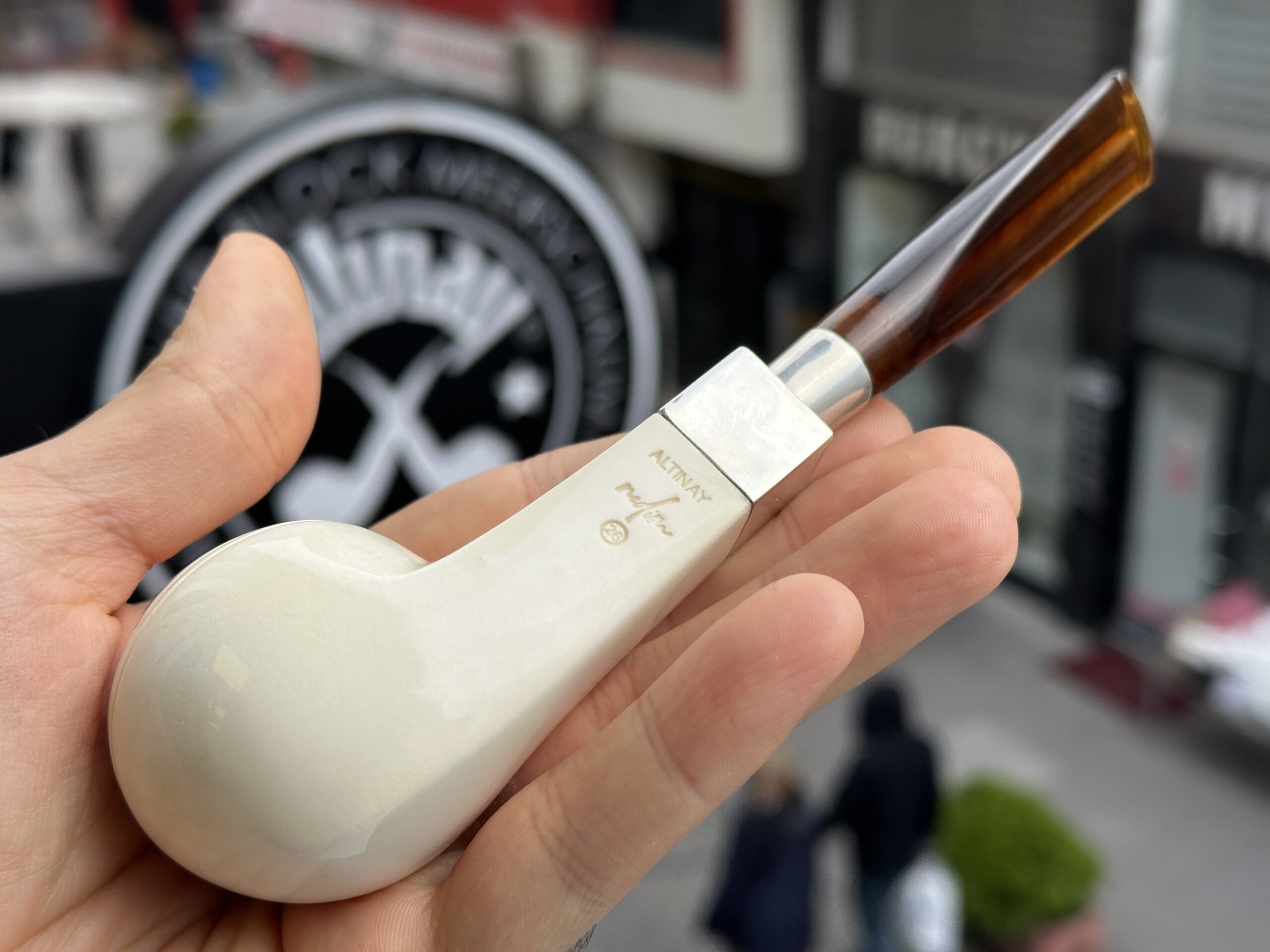 altinay-translucent-bulldog-silber-spigot-meerschaumpfeife-a image 6