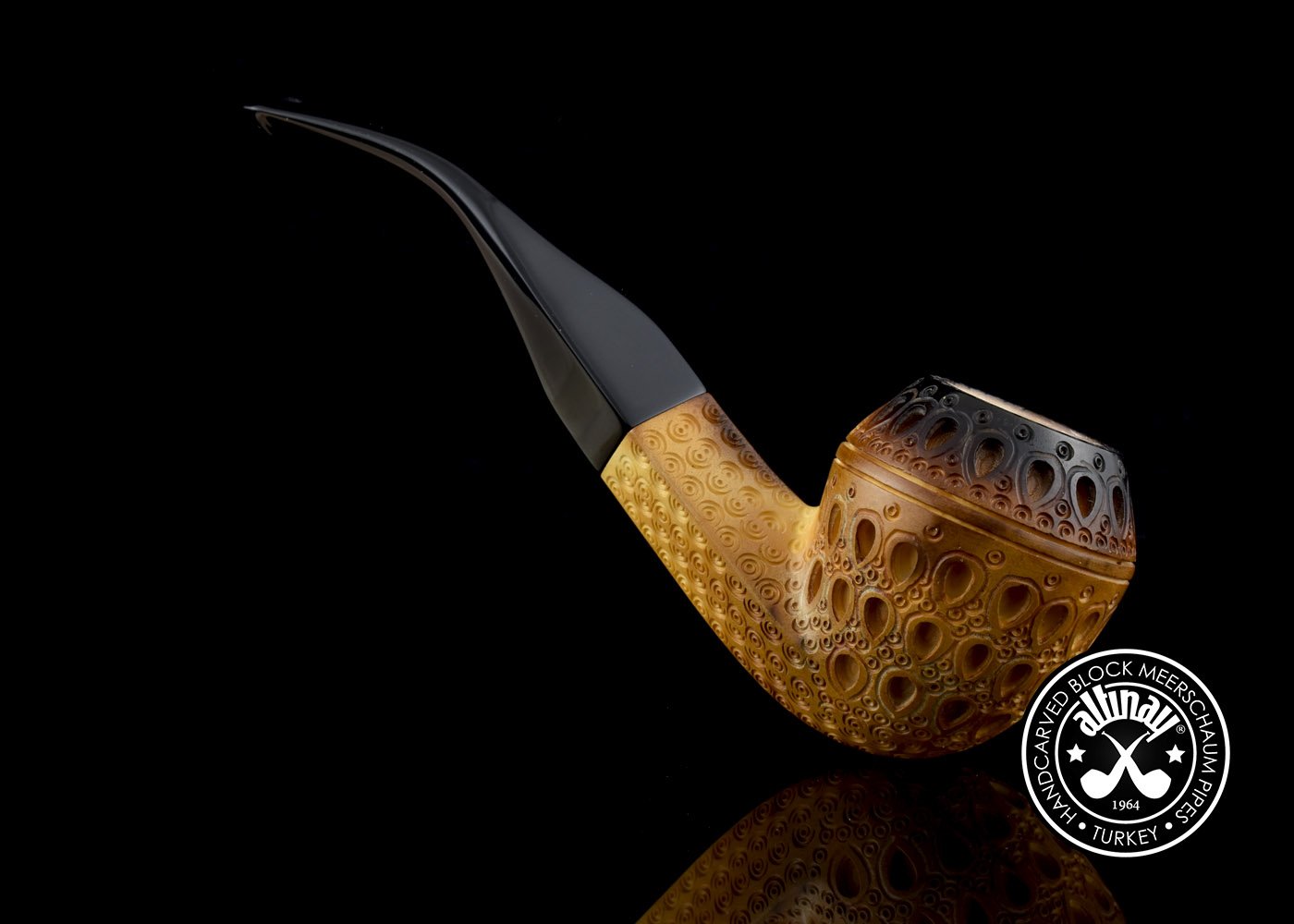 altinay-calcined-bulldog-meerschaumpfeife-lee-van-cleef-stil image 3