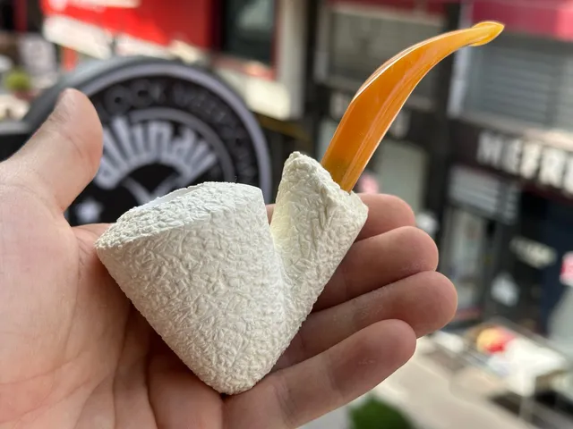 altinay-classic-acorn-meerschaumpfeife-natur-glatt image 1