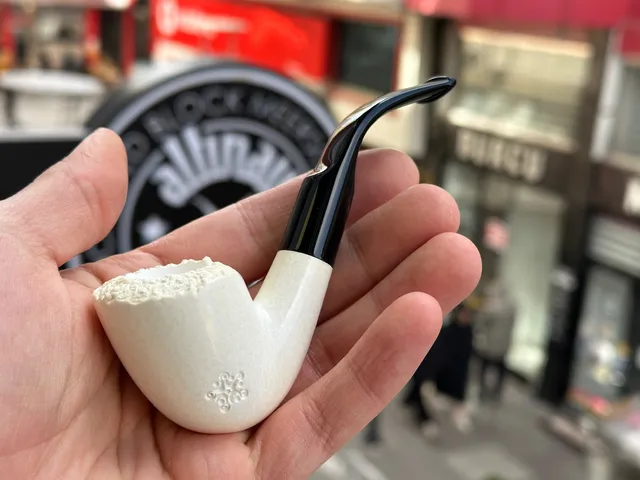 altinay-translucent-dublin-meerschaumpfeife-a-2 image 1