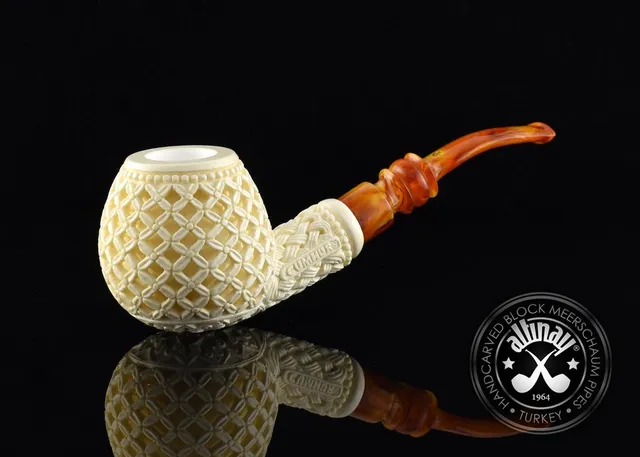 altinay-classic-deep-carved-apple-meerschaumpfeife image 1