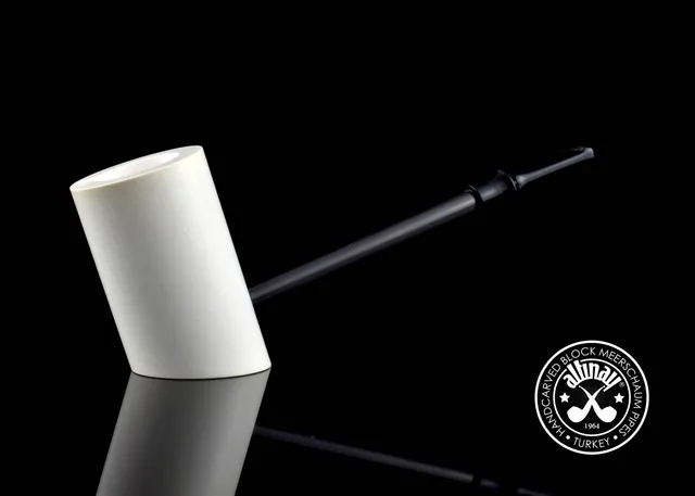 altinay-translucent-poker-meerschaumpfeife-carbon-a-block image 1