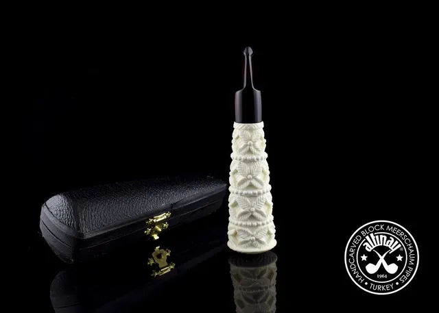 altinay-zigarettenspitze-meerschaum-geschnitzt-zigarettenhalter image 1