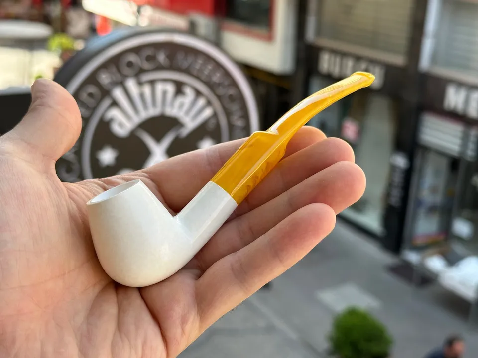 altinay-translucent-brandy-meerschaumpfeife-a-3 image 1