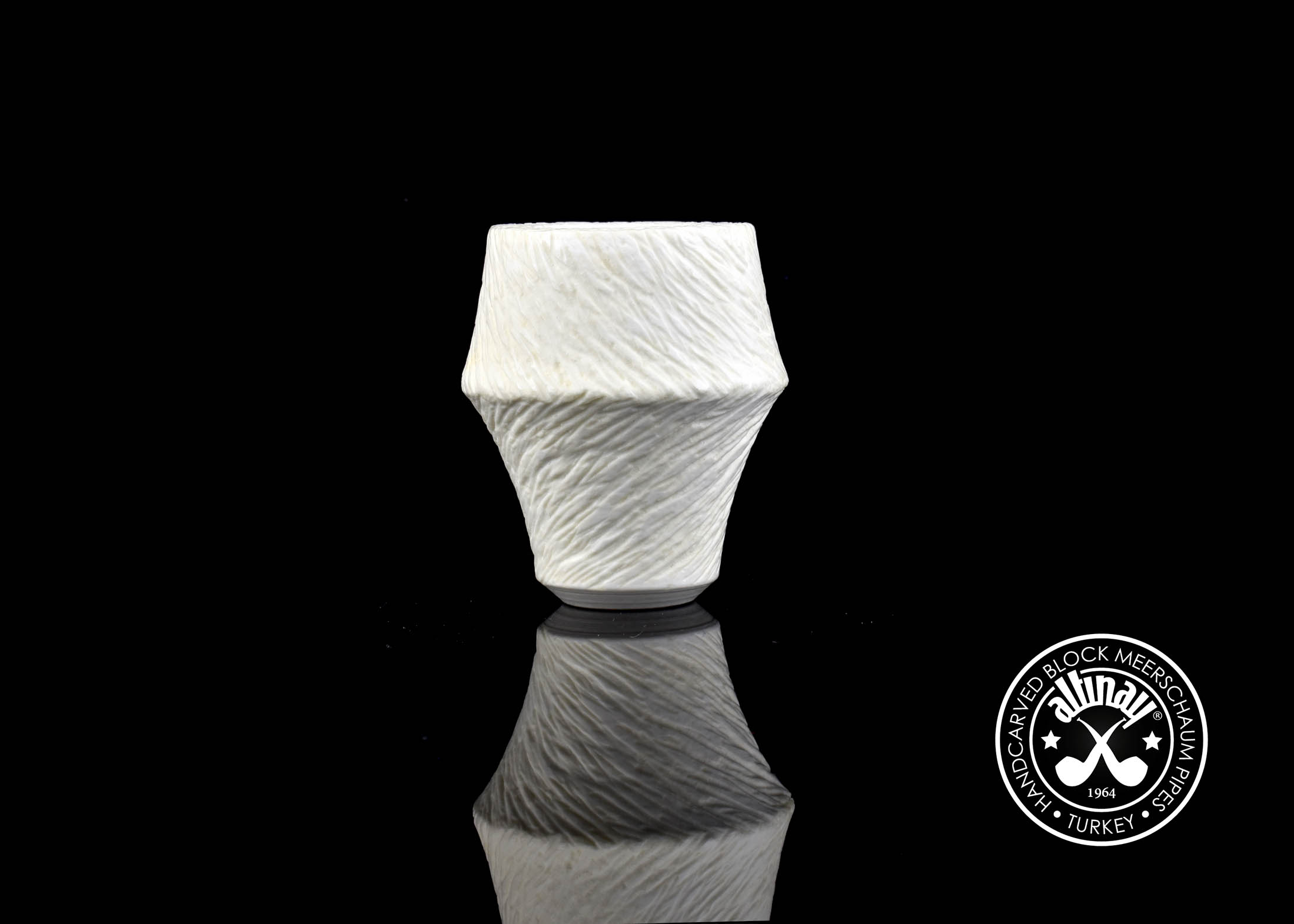 altinay-kirsten-pipe-bowls-meerschaumkopf-53330 image 1