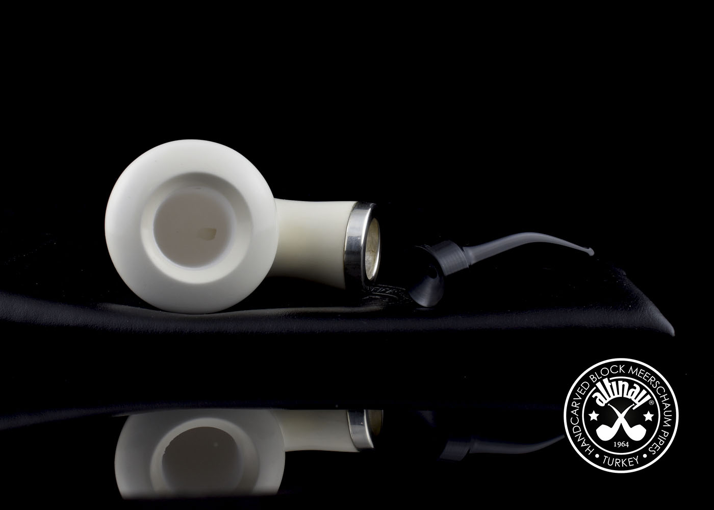 altinay-reverse-calabash-dublin-meerschaumpfeife-army image 6
