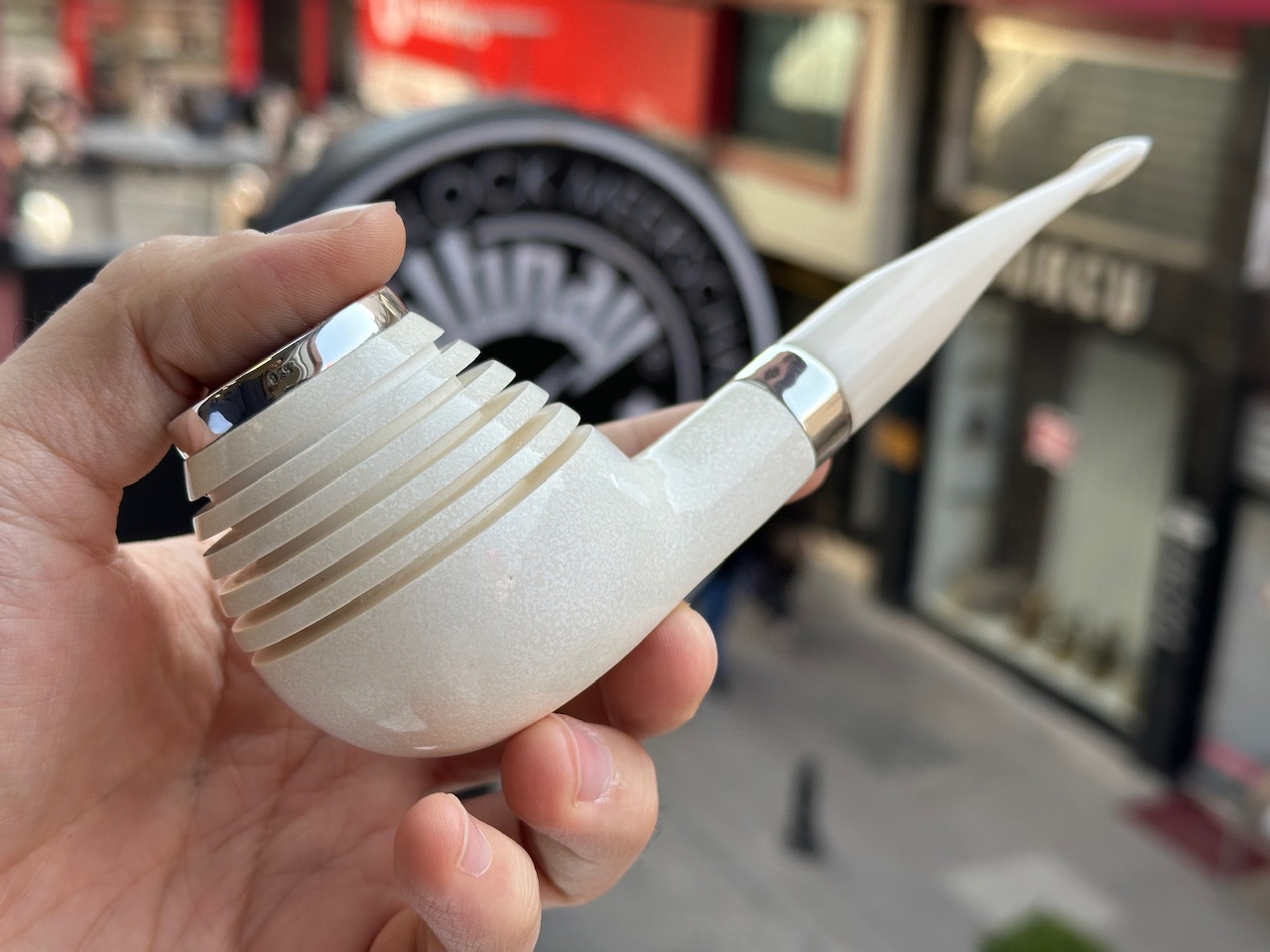 altinay-translucent-radiator-meerschaumpfeife-mit-stopfer image 3