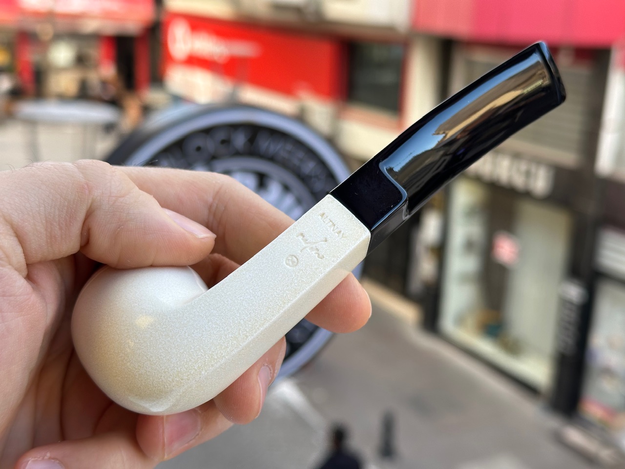 altinay-translucent-bulldog-meerschaumpfeife-a image 6