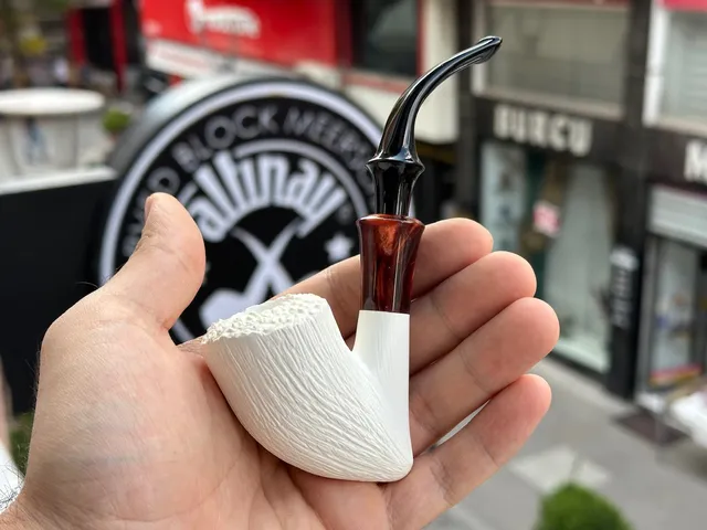 altinay-classic-acorn-meerschaumpfeife-eldritch-resin-natur image 1