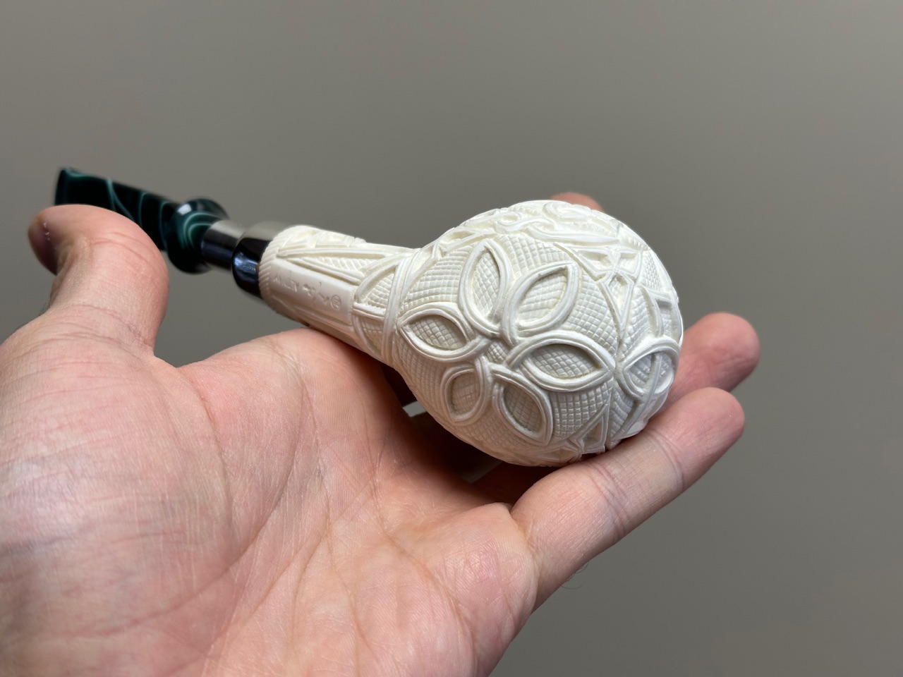 altinay-spigot-apple-meerschaumpfeife-keltischer-knoten image 4