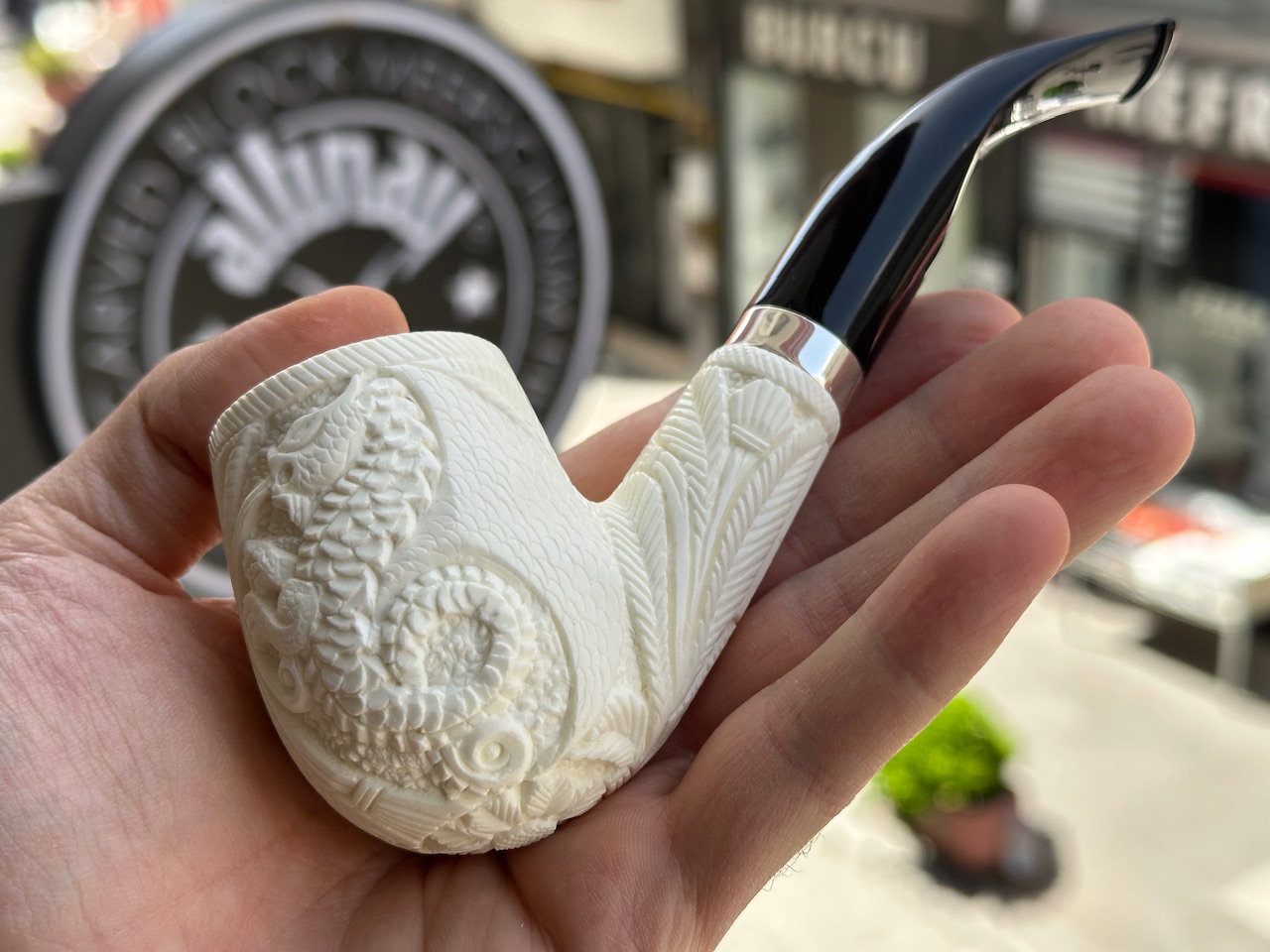 altinay-xl-billiard-meerschaumpfeife-drachenmotiv image 4