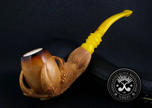 altinay-eagle-s-claw-meerschaumpfeife-adlerkralle-calcined-figur image 1