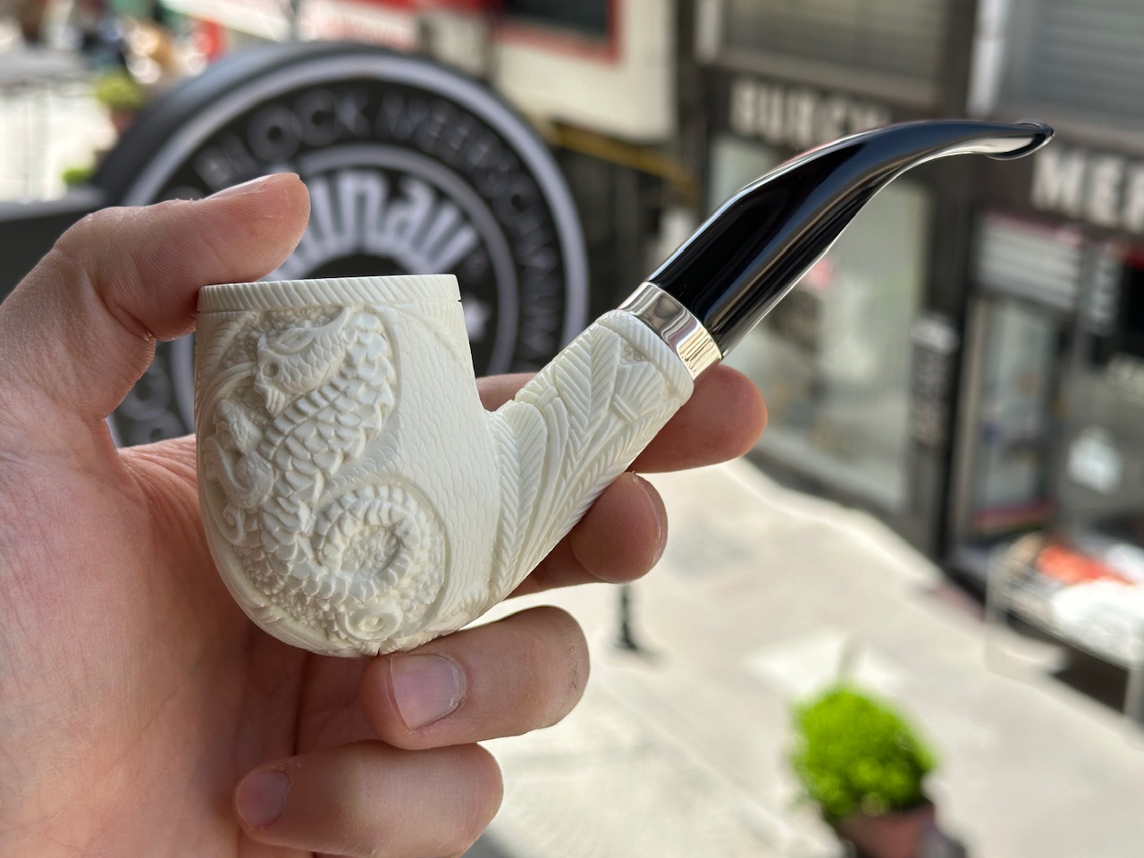 altinay-xl-billiard-meerschaumpfeife-drachenmotiv image 5