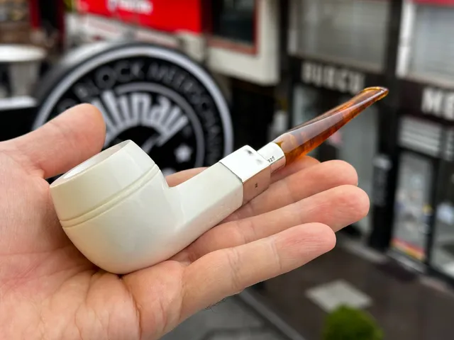 altinay-spigot-bulldog-silber-meerschaumpfeife-a image 1
