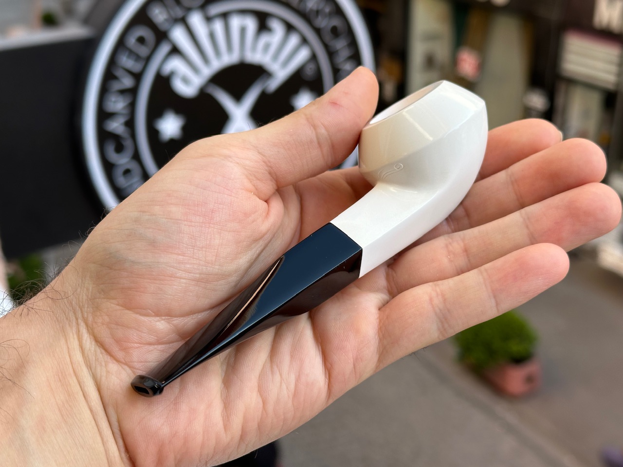 altinay-classic-bulldog-meerschaumpfeife-natur-robuste-form image 3