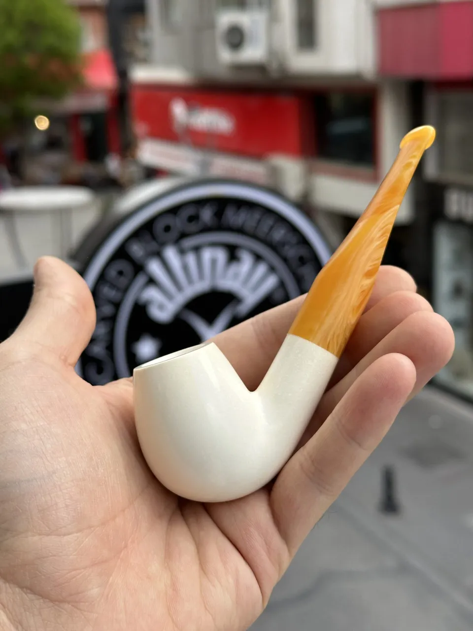 altinay-translucent-bent-billiard-meerschaumpfeife-a image 1